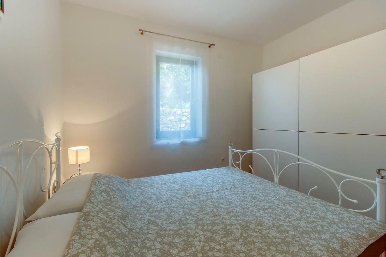 Apartment Rosmarino Mali Lošinj Exterior foto